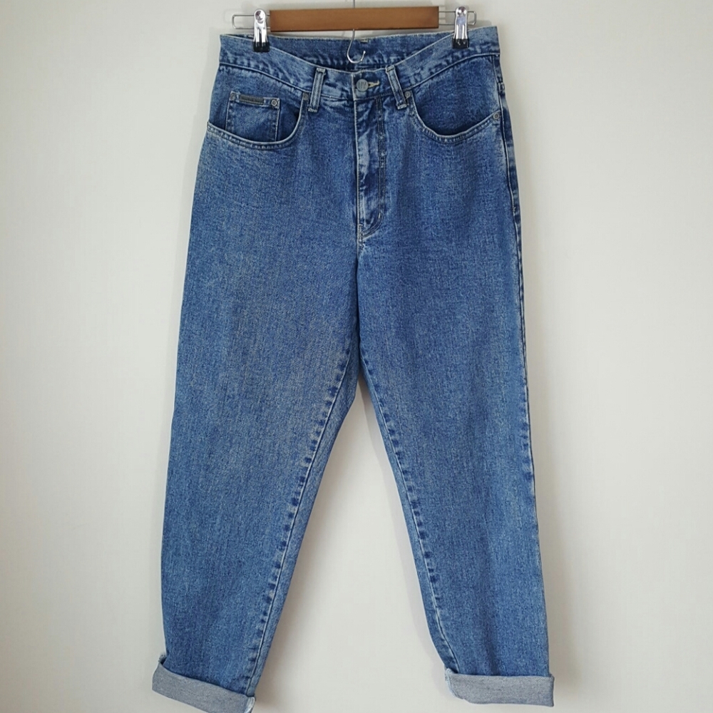VTG High Waisted Mom Jeans (12)